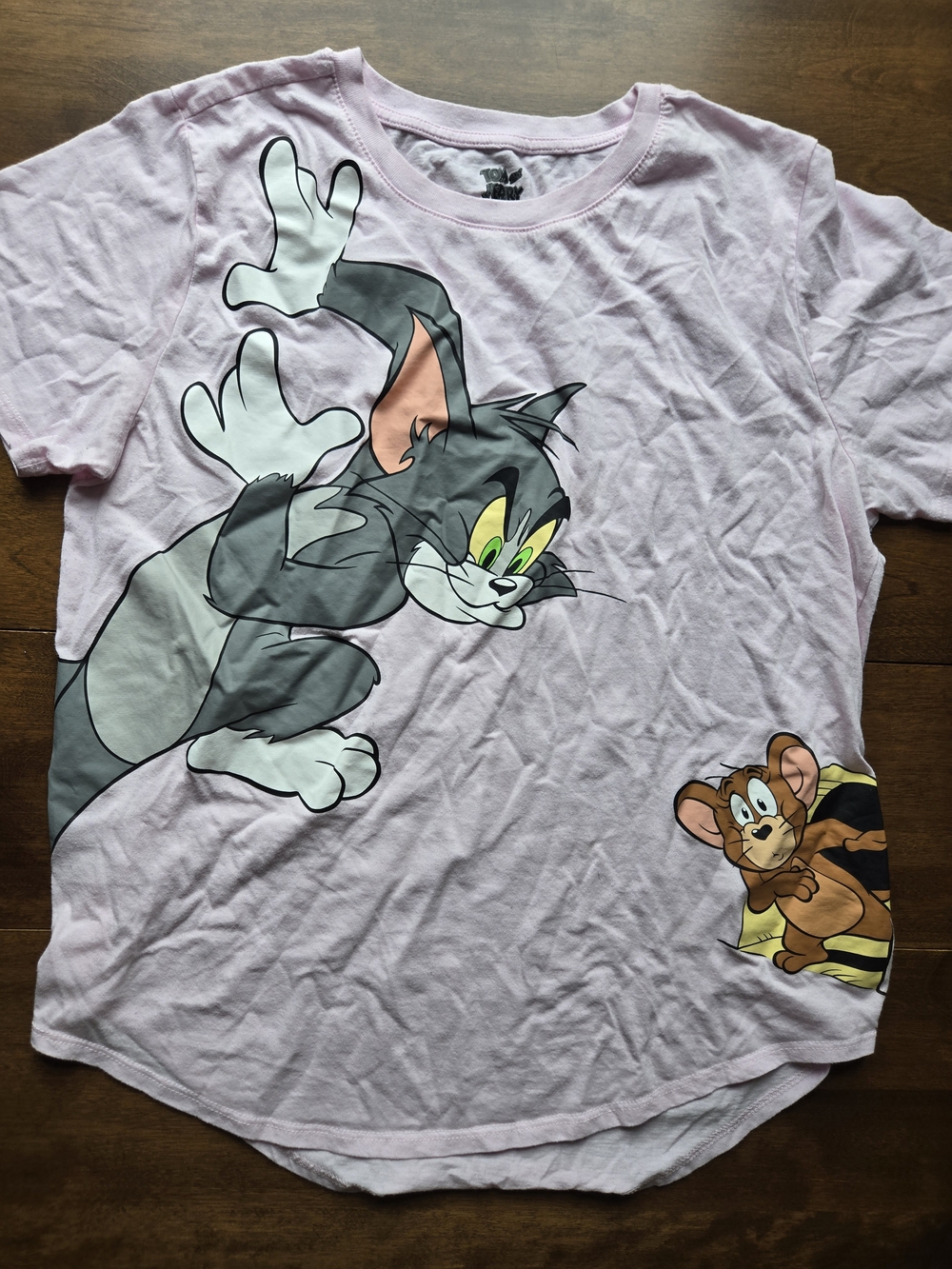 Tom and Jerry graphic tee in soft pastel pink 3xl